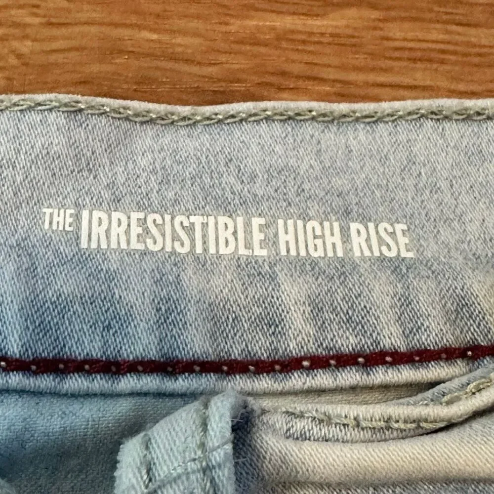 Wallflower High Rise Irresistible Insta Soft Denim Jean Shorts | Junior Size 11